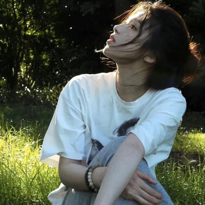 碧海艳娘
